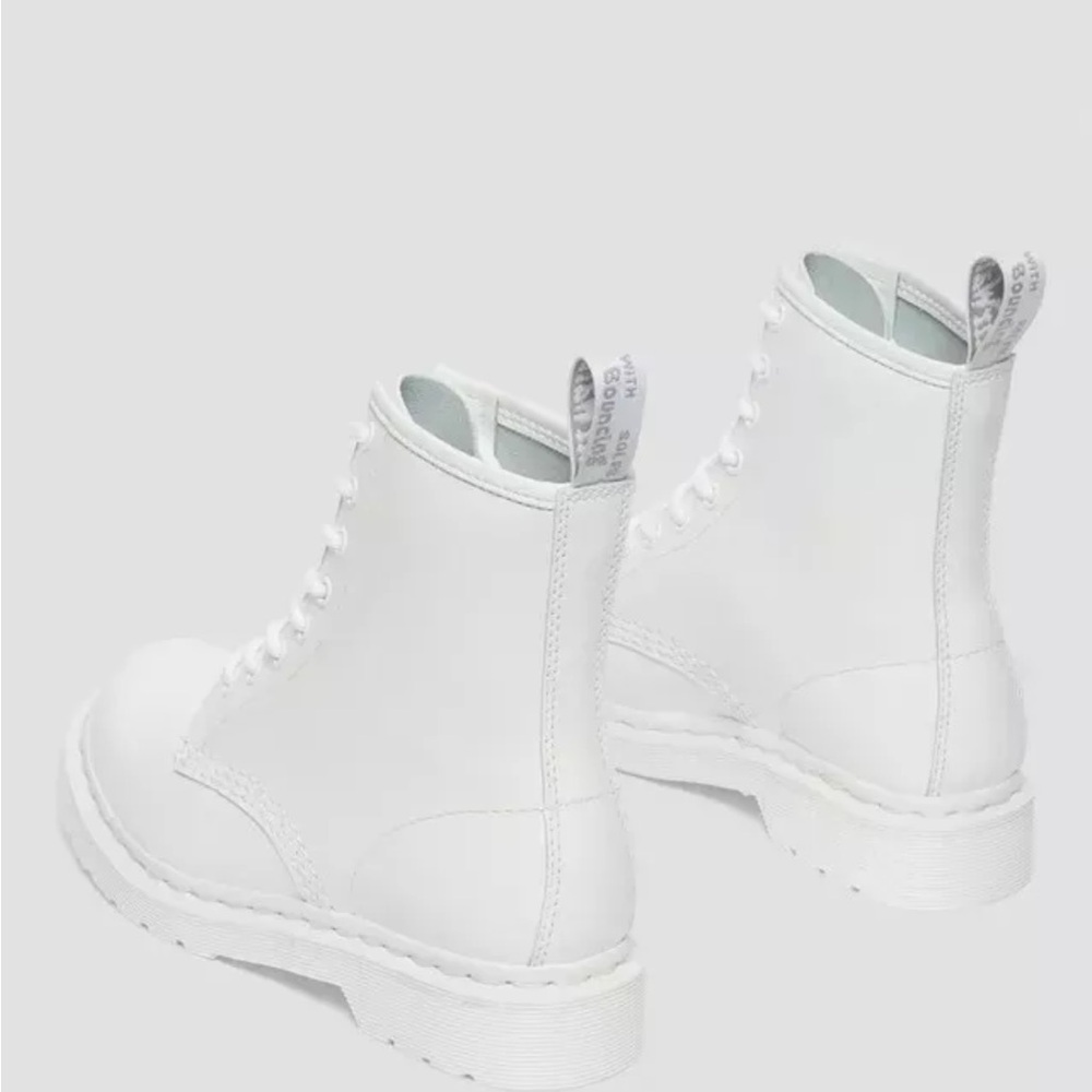 Dr. Martens 1460 Mono White Patent Leather Boots
Size 7 | NIB - Picture 7 of 7